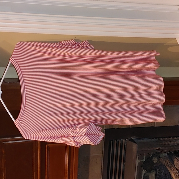 Top - Picture 3 of 3